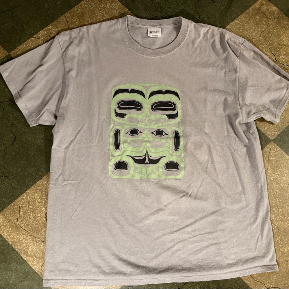 Gray Alaska Graphic T-Shirt